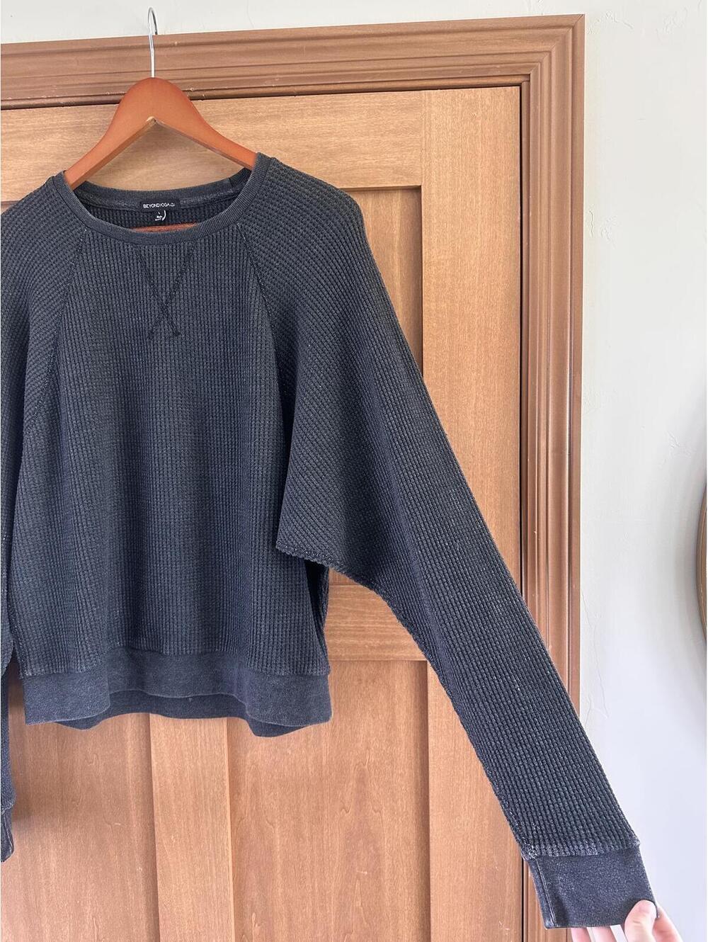 Beyond Yoga With The Band Pullover Waffle Crewneck Sweatshirt Washed Black Large - Picture 4 of 12